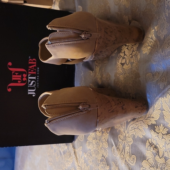 Women Taupe Solaro 5inch Espedrill Sandals with a 1 and 1/2 platform - Picture 2 of 10